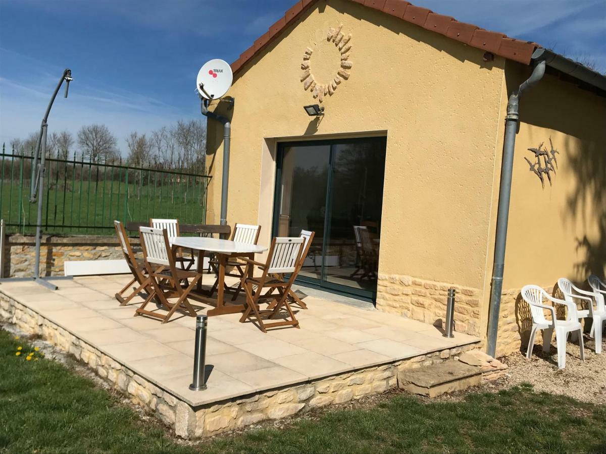 Domaine Borchamps. Saint-Nizier-sous-Charlieu Exterior foto