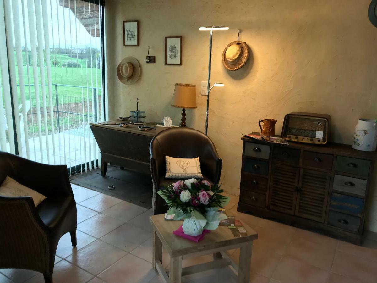 Domaine Borchamps. Saint-Nizier-sous-Charlieu Exterior foto