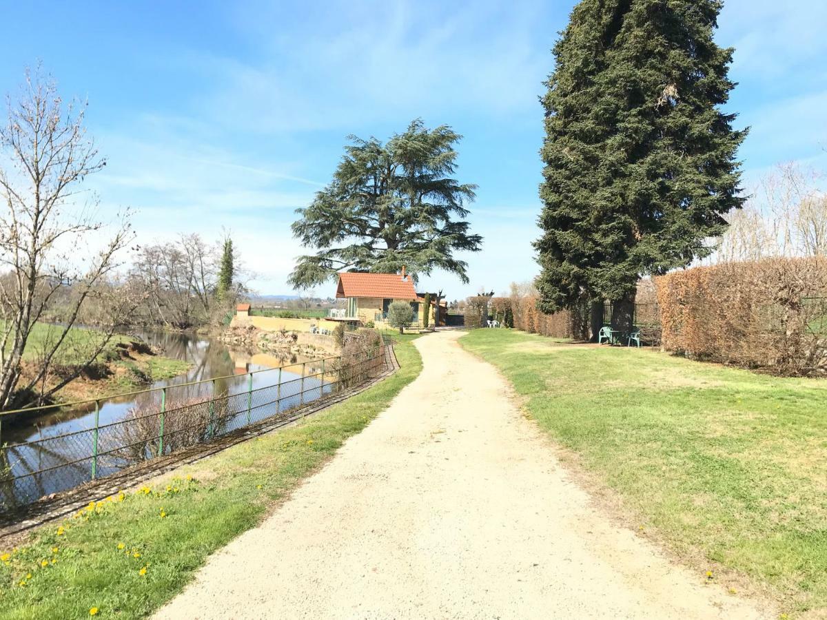 Domaine Borchamps. Saint-Nizier-sous-Charlieu Exterior foto